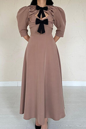 JANES Camel Ön Dekolteli Fiyonk Garnili Uzun Elbise