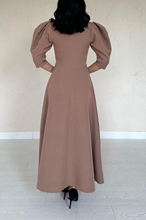 JANES Camel Ön Dekolteli Fiyonk Garnili Uzun Elbise