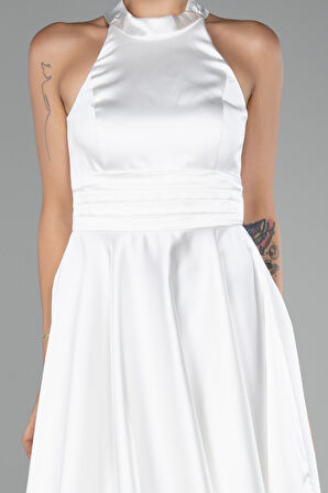 Halter Yaka Kısa Saten Davet Elbisesi ABK2112
