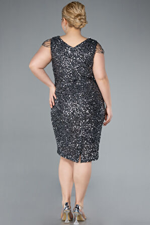 Kolları Boncuklu Midi Pullu Büyük Beden Abiye ABK2331