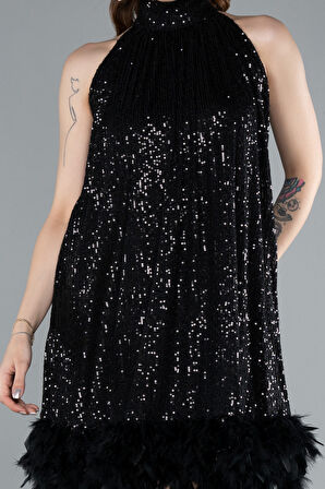 Halter Yaka Eteği Otrişli Kısa Pul Payet Abiye ABK2348