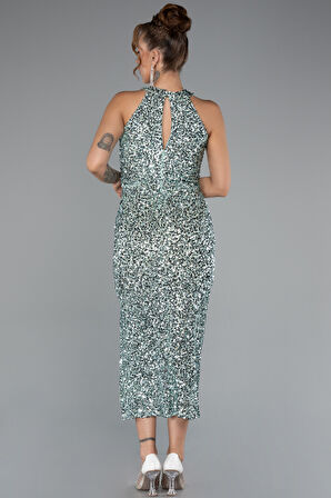 Halter Yaka Yırtmaçlı Midi Pullu Gece Elbisesi ABK2386