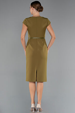Kısa Kol Kemerli Midi Davet Elbisesi ABK2428