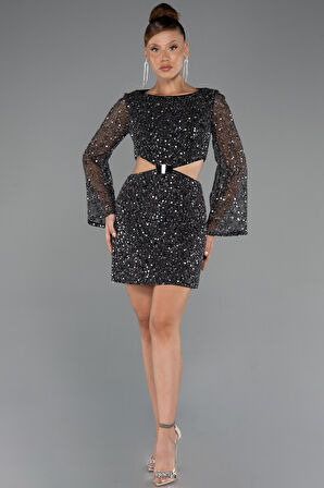 Uzun Kol Cut Out Pullu Mini Gece Elbisesi ABK2438