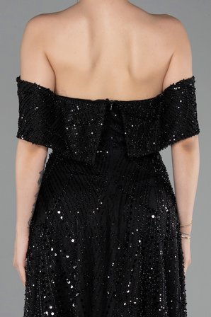Taşlı Kayık Yaka Midi Boncuklu Gece Elbisesi ABK2639