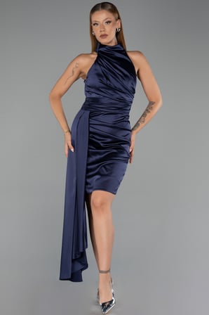 Halter Yaka Kısa Saten Gece Elbisesi ABK2674