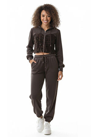 Kahverengi Leopar Garnili Fermuarlı Crop Sweatshirt ve Jogger Eşofman Altı Takımı