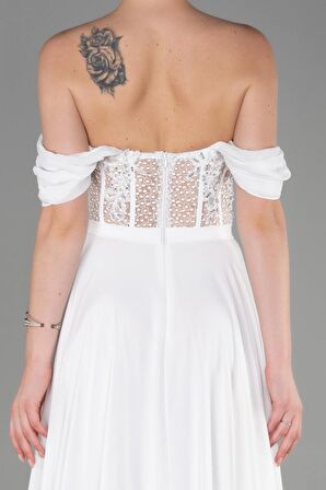 İşlemeli Kayık Yaka Yırtmaçlı Uzun Şifon Abiye ABU3310