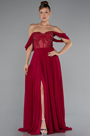 İşlemeli Kayık Yaka Yırtmaçlı Uzun Şifon Abiye ABU3310