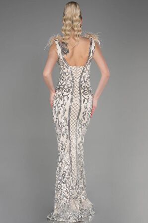 Kolsuz Otriş Detay Uzun Pullu Nişan Elbisesi ABU3669