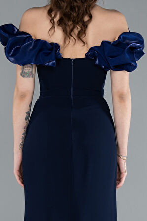 Kayık Yaka Yırtmaçlı Taş Detay Uzun Abiye ABU4696