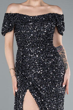 Kayık Yaka Bacak Dekolteli Uzun Pullu Abiye Elbise ABU4843