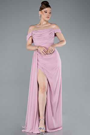 Kayık Yaka Yırtmaçlı Uzun Şifon Abiye Elbise ABU4925