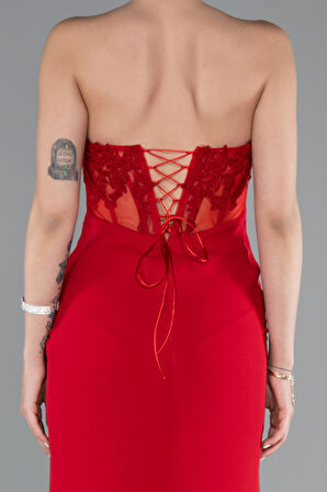 Straplez Güpür Aplikeli Yırtmaçlı Uzun Abiye Elbise ABU5001