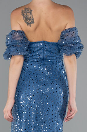 Straplez Yırtmaçlı Kol Aksesuarlı Uzun Pullu Abiye ABU5075