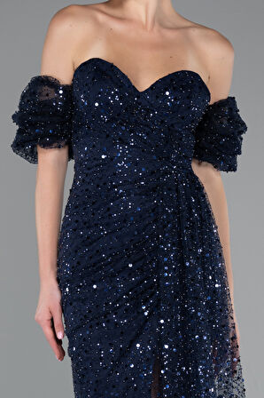 Straplez Yırtmaçlı Kol Aksesuarlı Uzun Pullu Abiye ABU5075