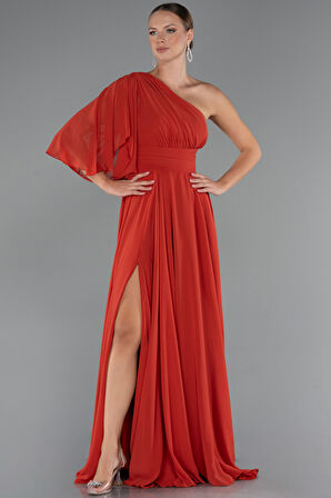 Tek Kol Yırtmaçlı Uzun Şifon Abiye ABU5259