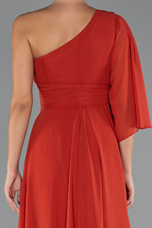 Tek Kol Yırtmaçlı Uzun Şifon Abiye ABU5259