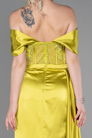 Taşlı Kayık Yaka Yırtmaçlı Uzun Saten Abiye ABU5379