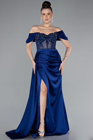 Taşlı Kayık Yaka Yırtmaçlı Uzun Saten Abiye ABU5379