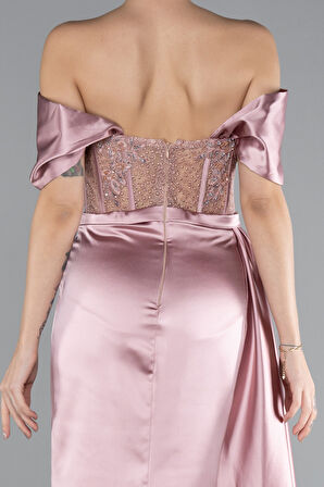 Taşlı Kayık Yaka Yırtmaçlı Uzun Saten Abiye ABU5447