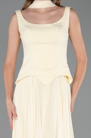 Kolsuz Kare Yaka Peplum Kesim Uzun Şifon Abiye ABU6369