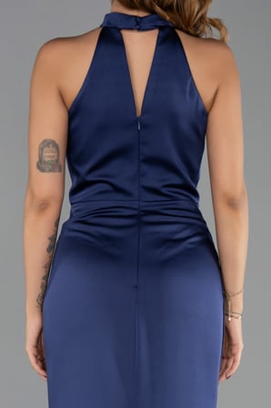 Halter Yaka Uzun Saten Balık Abiye Elbise ABU6406
