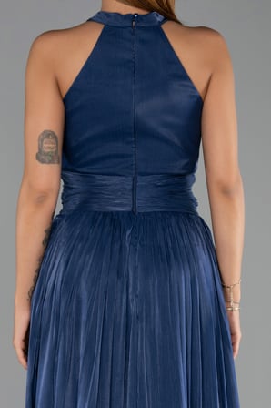 Halter Yaka Yırtmaçlı Uzun Şifon Abiye Elbise ABU6441