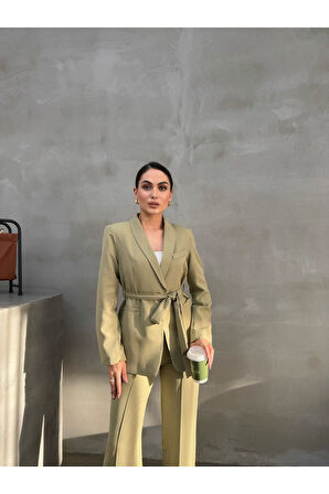 Kadın Ikili Kuşaklı Blazer Ceket Pantolon Takım
