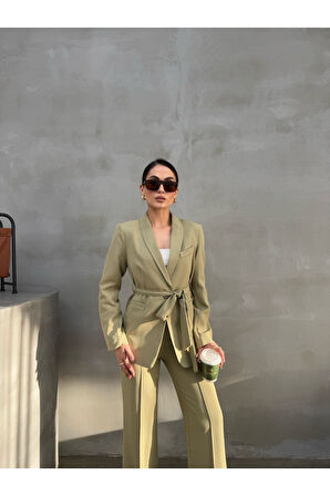 Kadın Ikili Kuşaklı Blazer Ceket Pantolon Takım