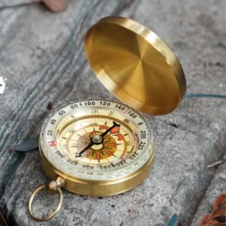 Kişiye Özel Vintage Fosforlu Pusula Dekoratif Pirinç Kapaklı Denizci Pusulası