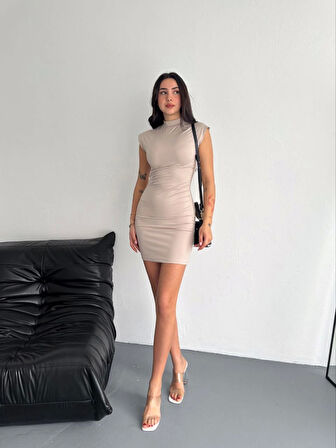 35 AVM Yarım Bogazlı Kolsuz Mini Boy Elbise - Bej