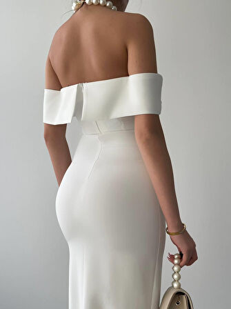 35 AVM MADONNA YAKA UZUN ELBİSE