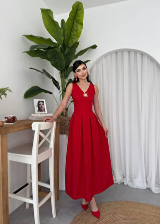 35 AVM Late Yıldız Detaylı Elbise