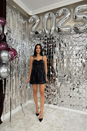 35 AVM Siyah Önü Fiyonklu Balon Elbise