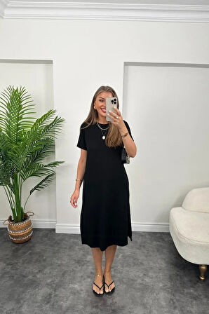 35 AVM Kadın Kısa Kollu Yırtmaç Detaylı Salaş Viskon Elbise