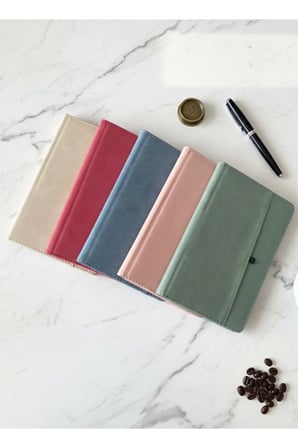 Atakids Lizy Velur Desen Yandan Cepli Çizgili Ajanda – 112 Yaprak (13×21 cm)