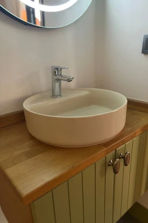 Asma 2 Kapaklı Lavabolu Ahşap-mat Yeşil Mdf 85 Cm Banyo Dolabı-ledli Ayna