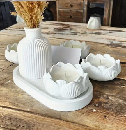 DEKORATİF MUMLU ÜÇLÜ SET