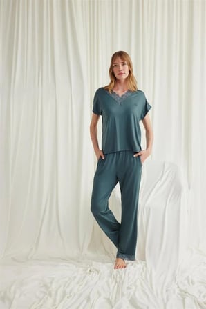 Aesco Kısa Kollu V Yakalı Dantelli Pijama Takımı