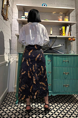 Aesco Siyah Baskılı Kroşetalı Etek