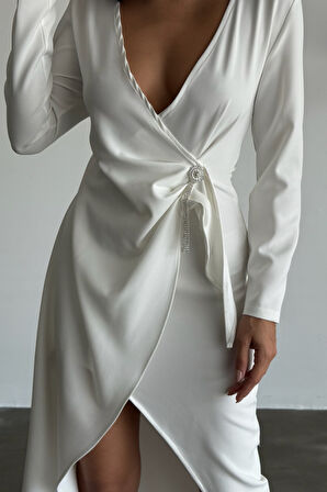 Aesco KRUVAZE BROŞ DETAYLI ELBİSE - Beyaz