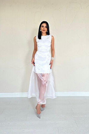 Aesco Beyaz Organze Detaylı Atlas Elbise