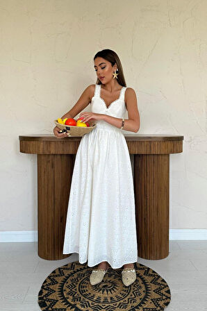 Aesco Ekru Dantel Detaylı Askılı Elbise