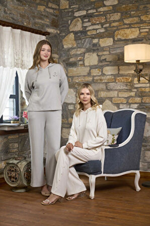 Aesco Aqua 26252 Kadın Kapşonlu İnci Detaylı Uzun Kol Pijama Takımı