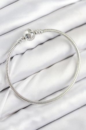 Pirinç Charm Topcuk Model Gümüş Renk Kadın Bileklik