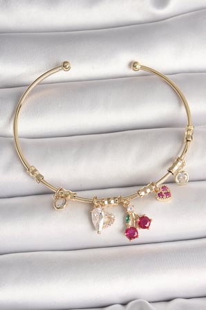 Pirinç Gold Renk Sallantı Kırmızı Zirkon Taşlı Kiraz Figür Charm Kadın Bile