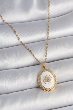 316L Çelik Gold Renk Zincir Beyaz Mineli Güneş İşlemeli Zirkon Taş Detaylı Ma