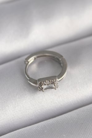 316L Çelik Gümüş Renk Kare Zirkon Taşlı Tragus Piercing 5886