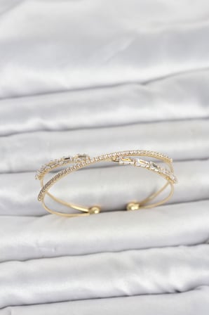 Pirinç Gold Renk Baget Zirkon Taşlı Kadın Bileklik 5886